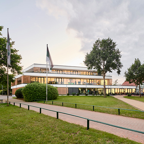 Die Gruppe GME errichtet für den Club zur Vahr e.V. ein neues Clubhaus